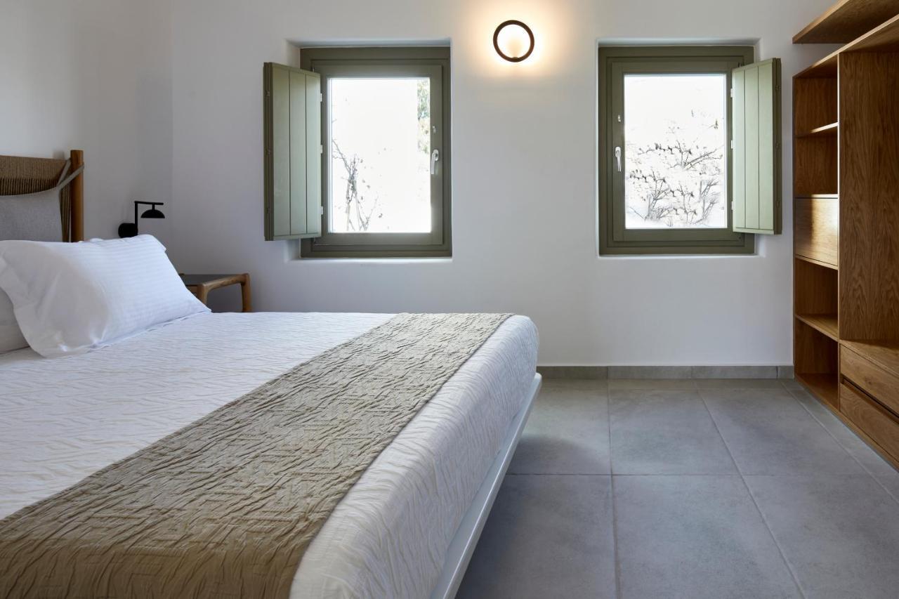 Santorini Hillside Suites & Villas Pýrgos Exteriör bild